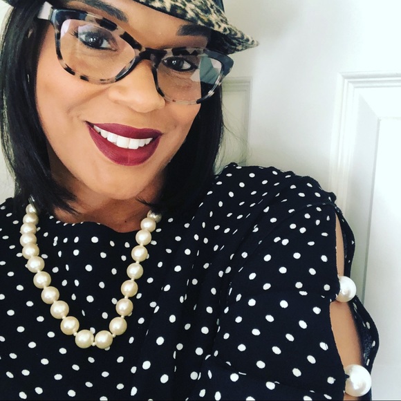 Blouse - Picture 2 of 2